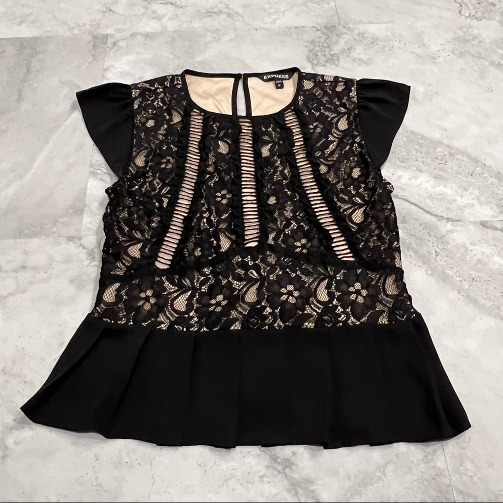 Express Illusion Peplum Lace Top Size Small‎ S Cap Sleeves